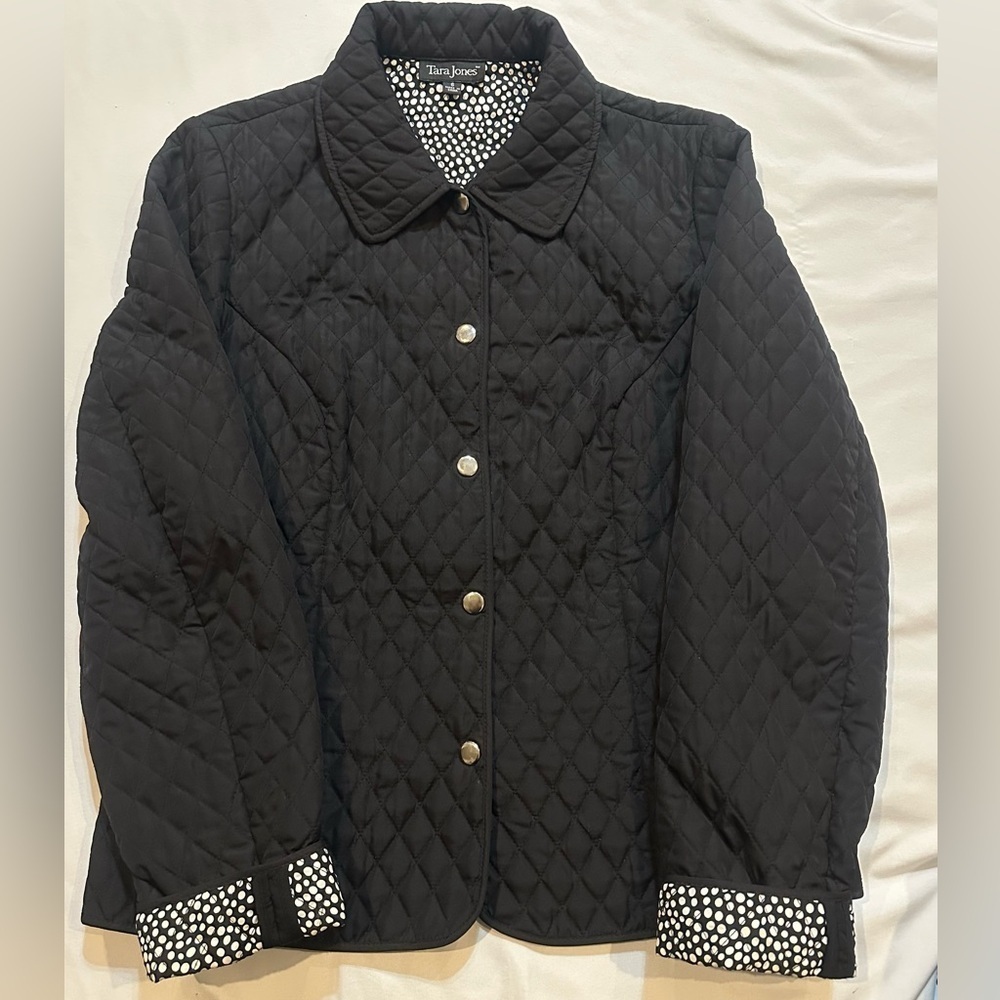 Tara Jones Black Quilted Jacket Polka Dot Lining Classic Chic Lightweight Coat - Picture 3 of 14